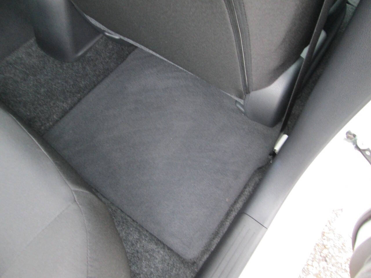 Used 2019 Nissan Versa S FWD image 51