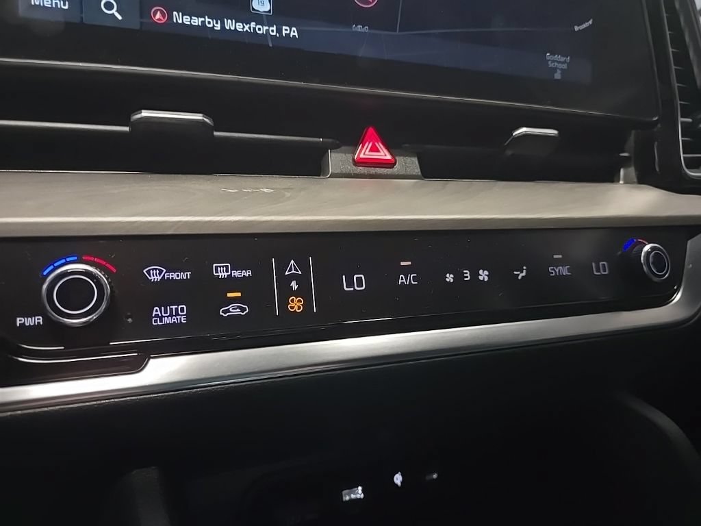 Certified 2024 Kia Sportage X-Line w/ X-Line Premium Package AWD/4WD image 32