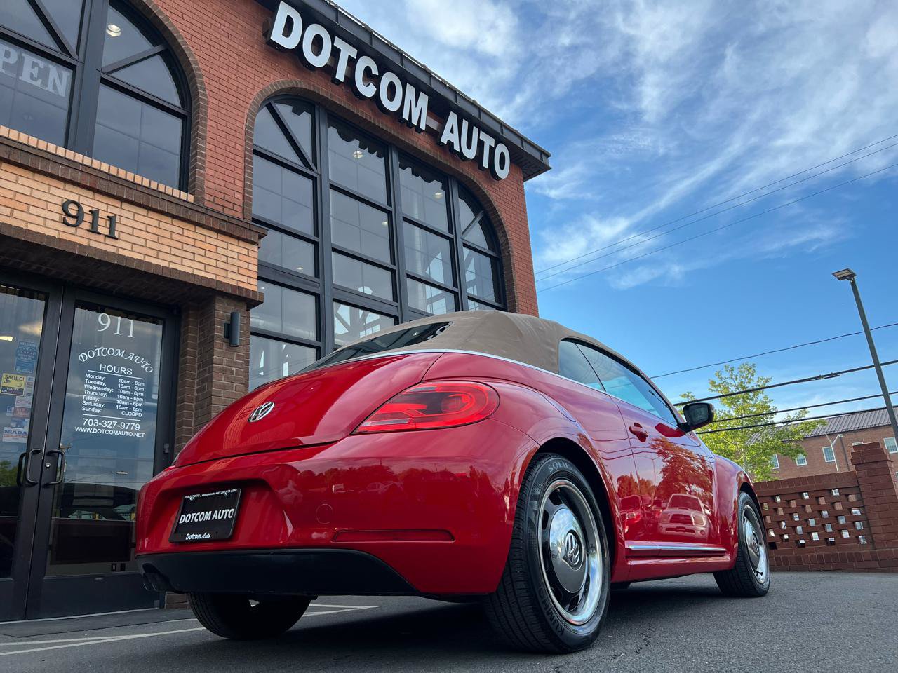 Used 2013 Volkswagen Beetle 2.5 FWD image 12