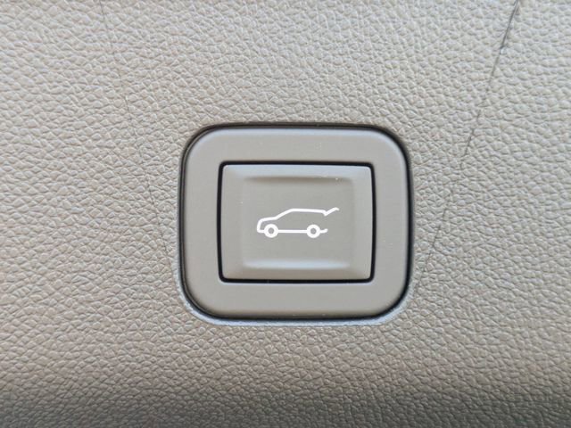 New 2026 Chevrolet Suburban High Country image 36