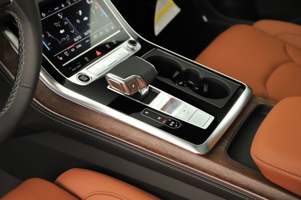 New 2026 Audi Q8 Prestige image 17