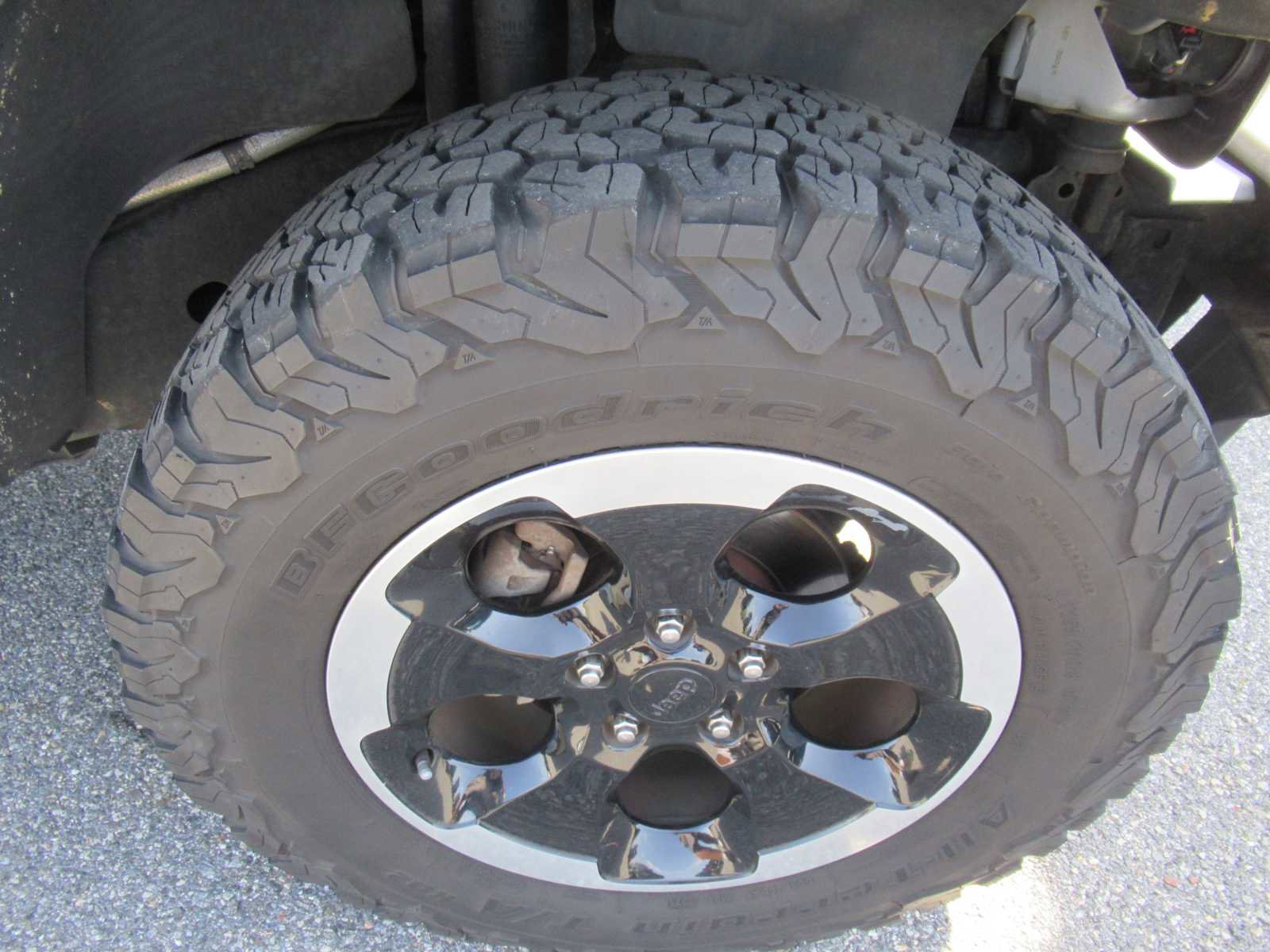 Used 2014 Jeep Wrangler Polar Edition image 11