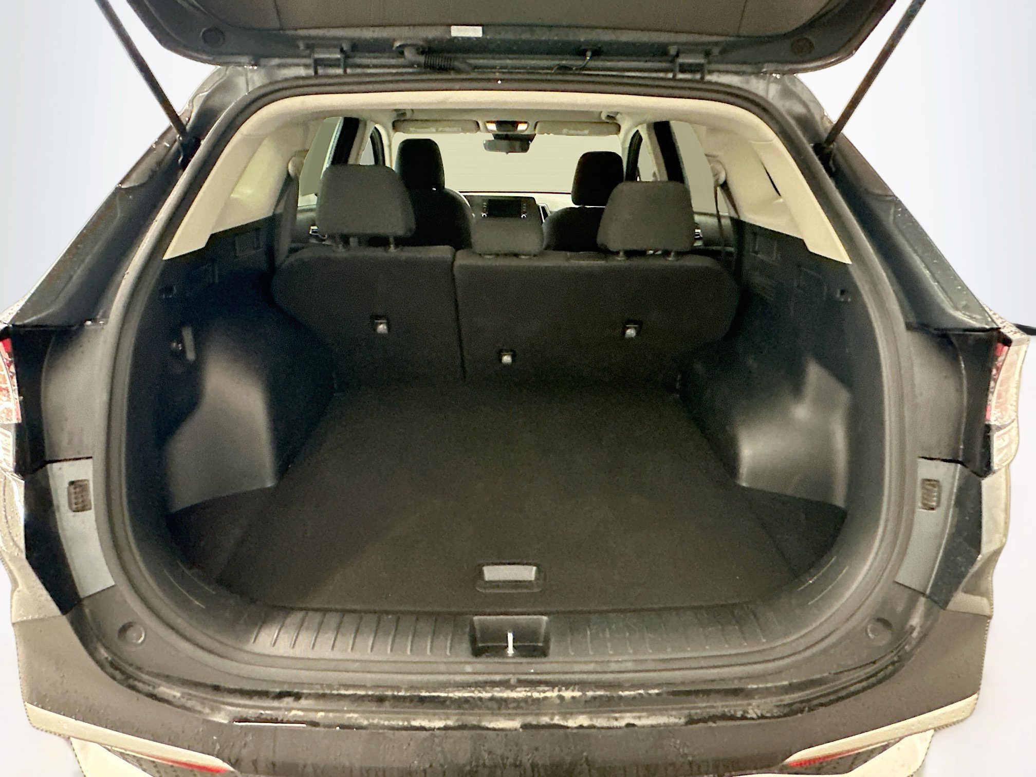 Used 2025 Kia Sportage LX image 29