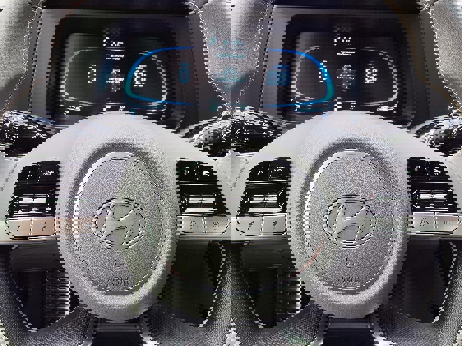 New 2026 Hyundai Elantra Sport image 23