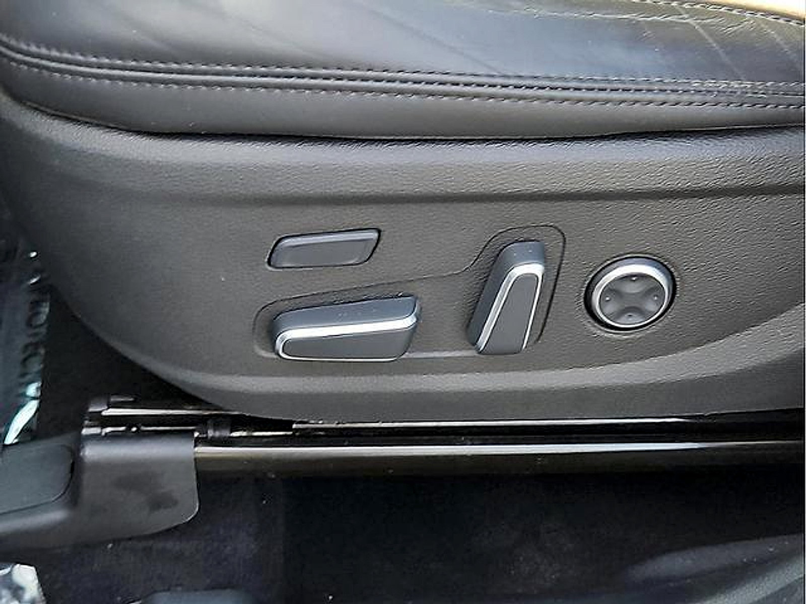 Used 2022 Hyundai Santa Fe Calligraphy AWD/4WD image 24
