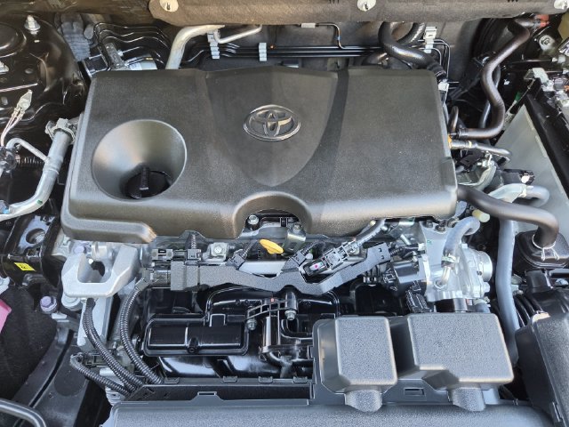 Used 2025 Toyota RAV4 XLE Premium FWD image 26