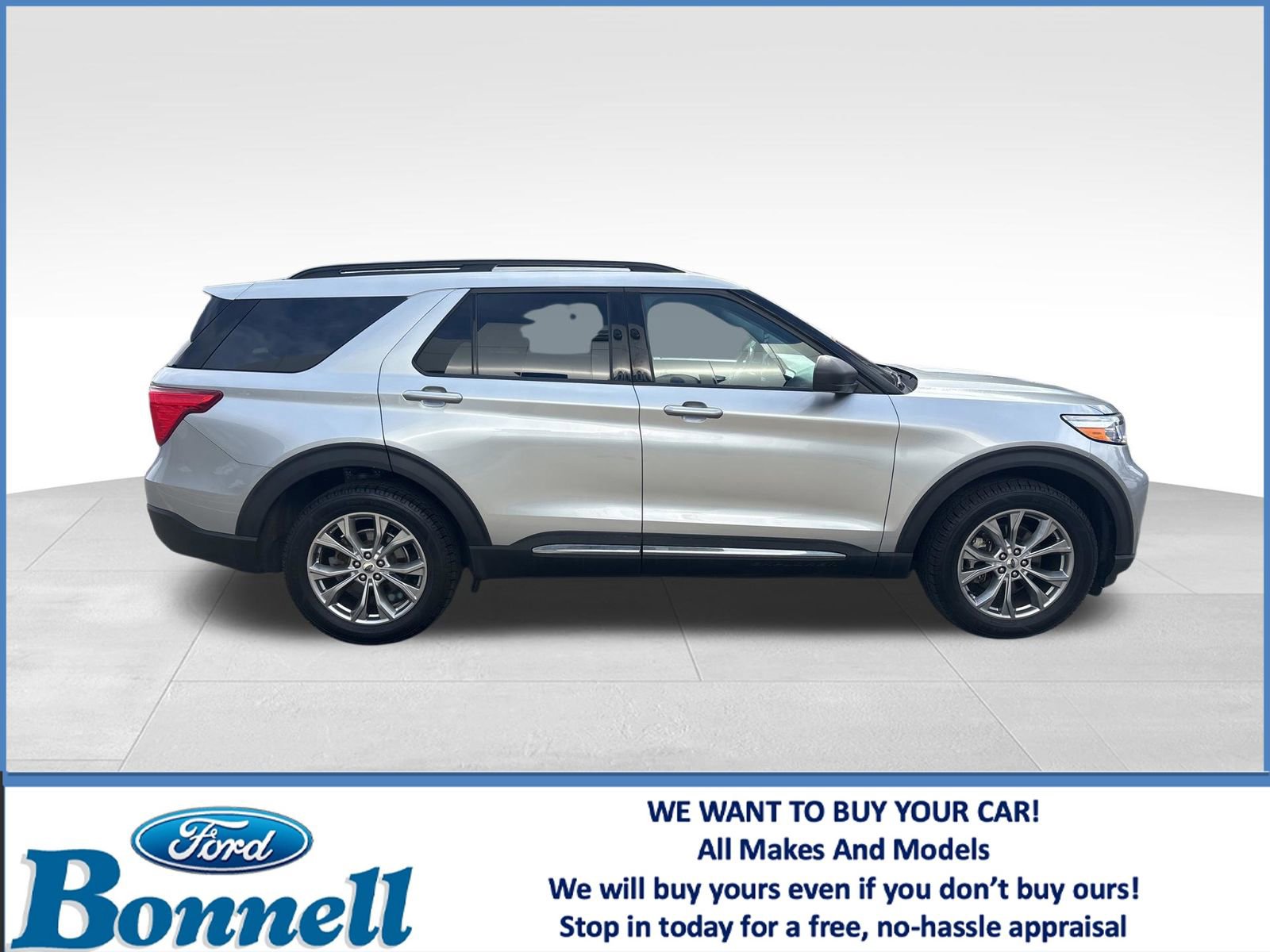 Certified 2022 Ford Explorer XLT w/ Equipment Group 202A image 6