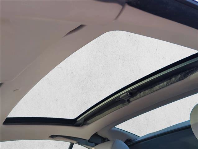 Used 2004 Mercedes-Benz SL 500 image 16