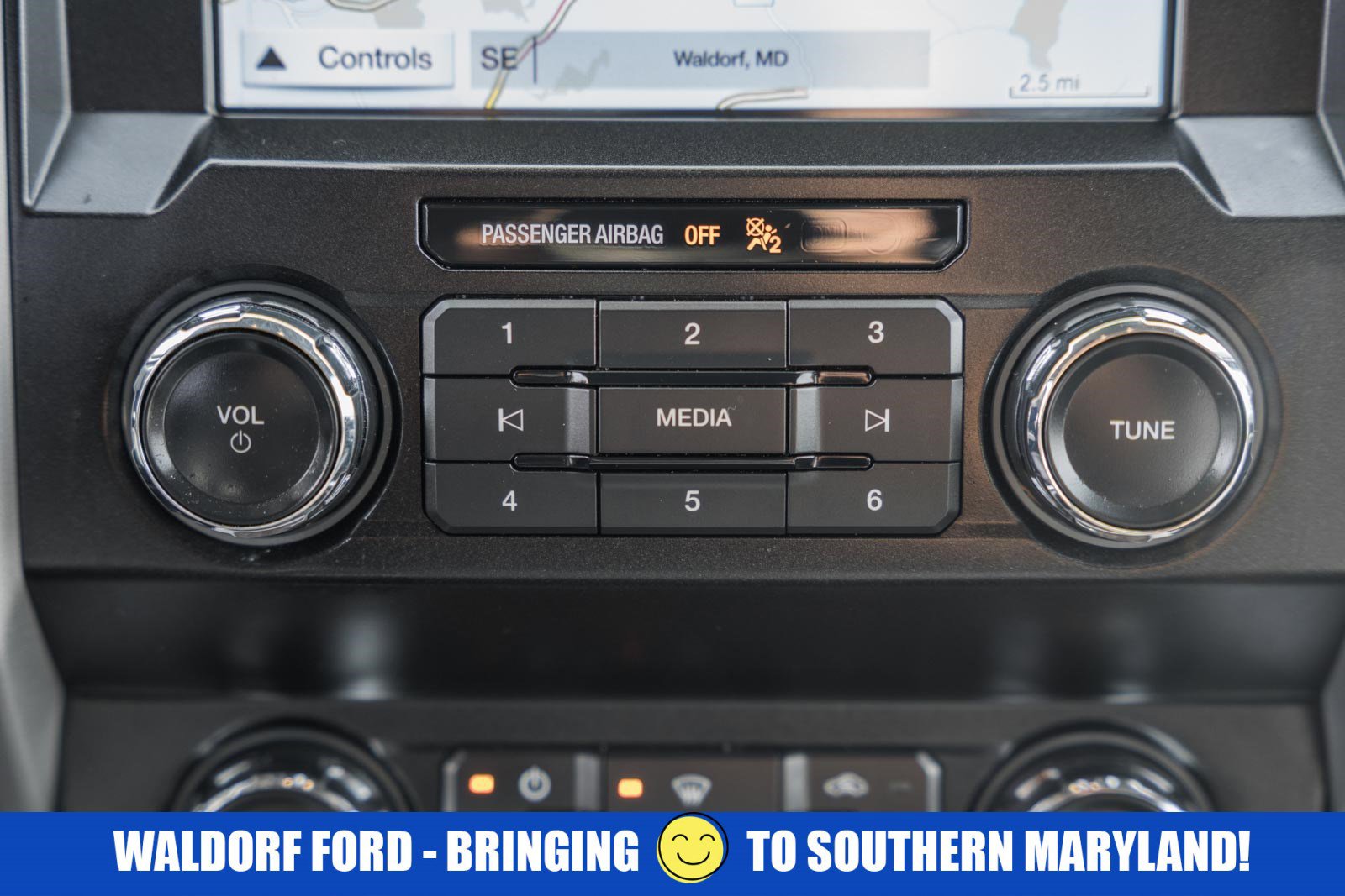 Certified 2019 Ford F250 Lariat w/ Lariat Value Package image 25