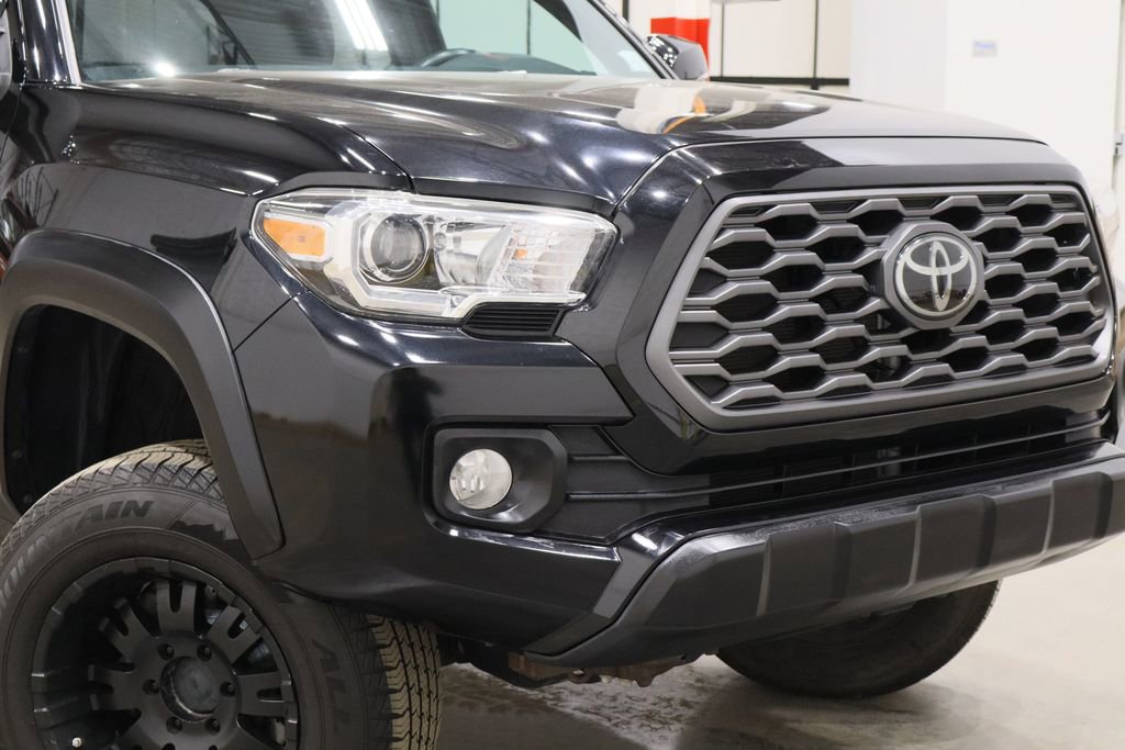 Used 2021 Toyota Tacoma TRD Off-Road w/ Technology Package image 35
