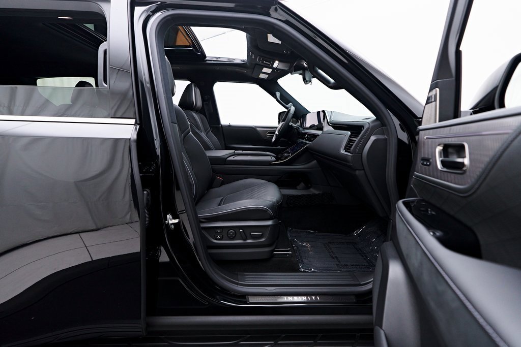 Used 2025 INFINITI QX80 Autograph w/ Autograph Exterior Package image 35