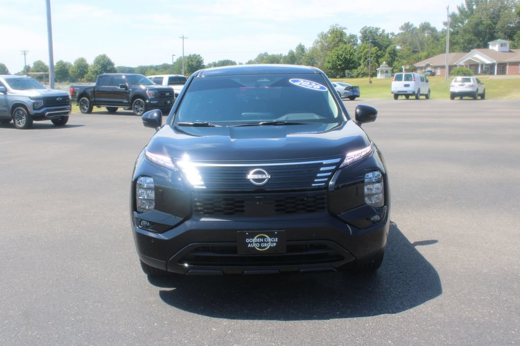 Used 2026 Nissan Rogue SL AWD/4WD image 3