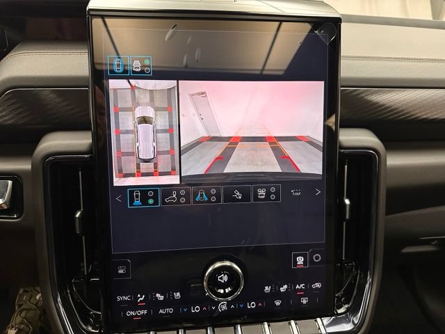New 2026 GMC Yukon XL AT4 w/ AT4 Premium Plus Package AWD/4WD image 9