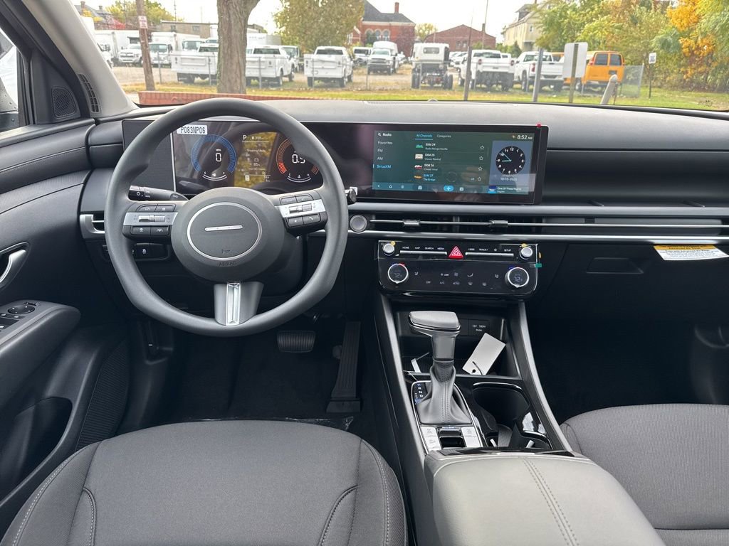 New 2026 Hyundai Tucson SEL image 18