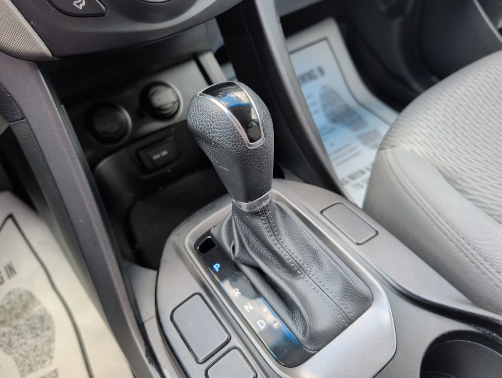 Used 2016 Hyundai Santa Fe Sport FWD image 15