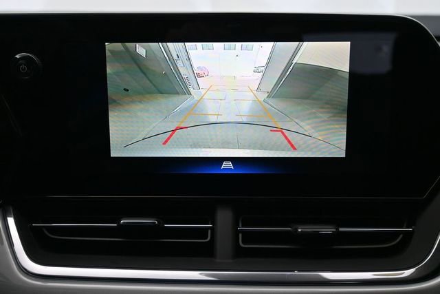 Used 2024 Chevrolet Trax LT w/ Driver Confidence Package FWD image 45