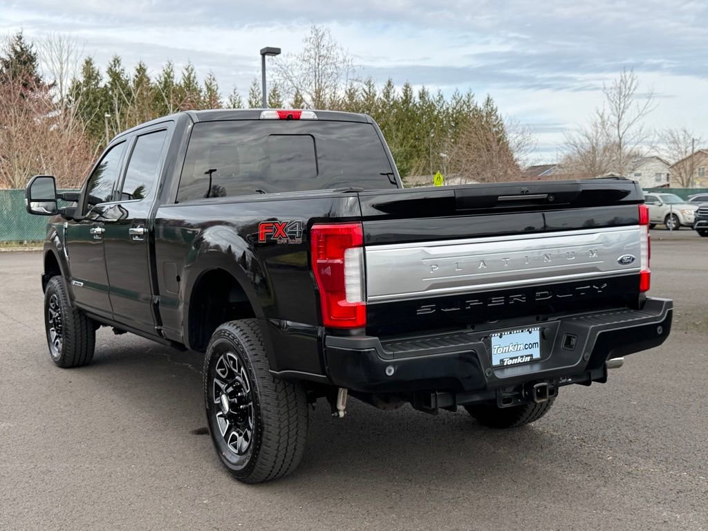 Used 2017 Ford F350 Platinum w/ Platinum Ultimate Package image 6