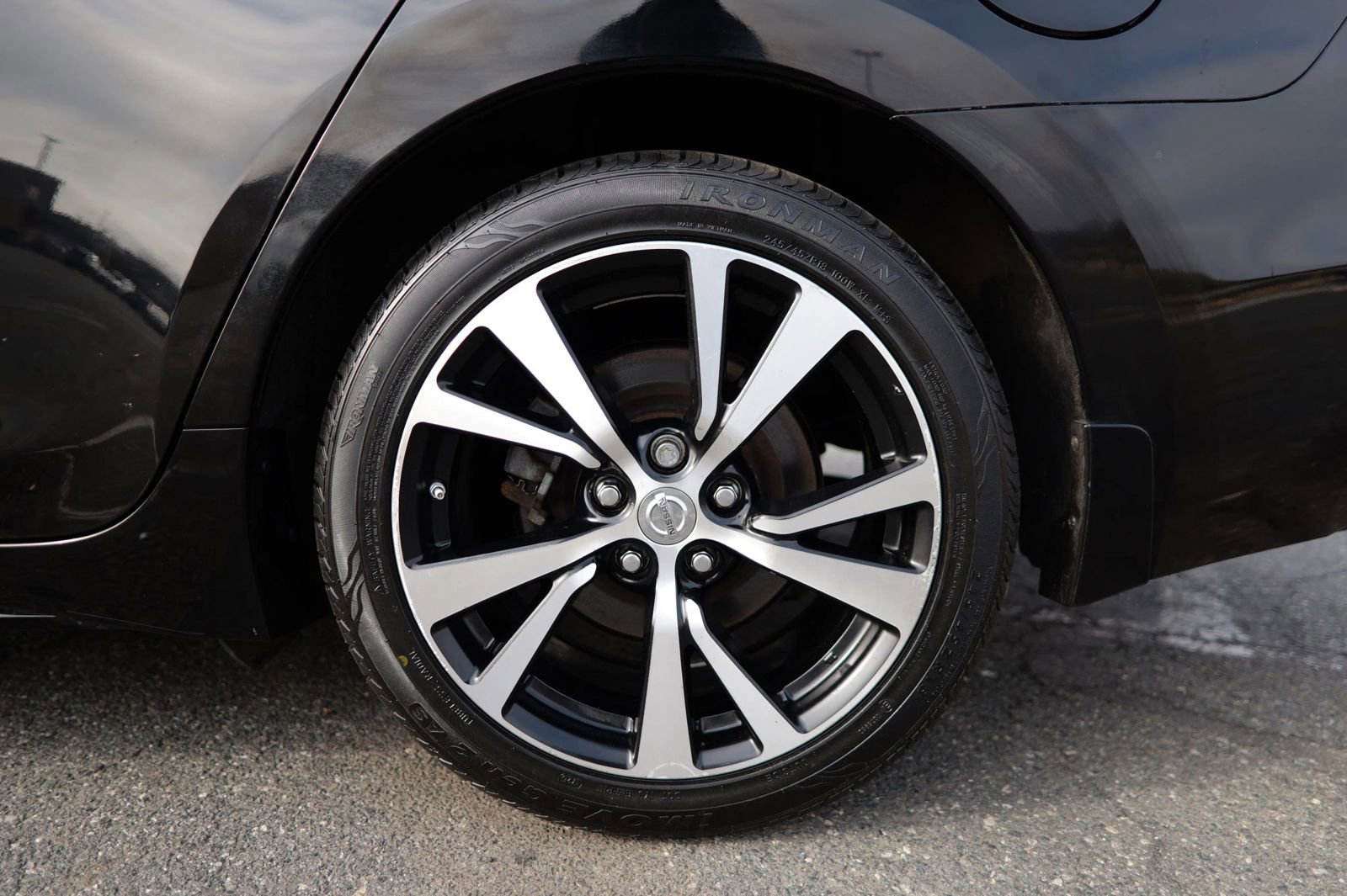 Used 2018 Nissan Maxima 3.5 SV image 14