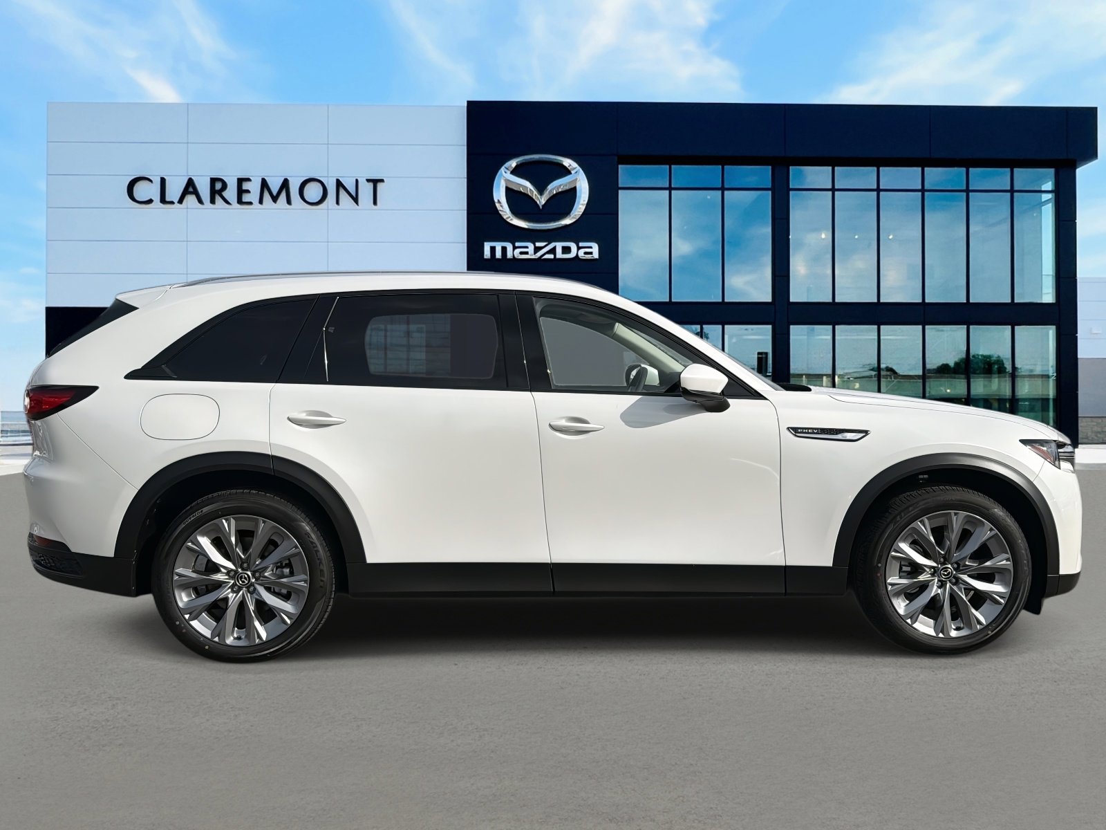 New 2026 MAZDA CX-90 Plug-In Hybrid w/ Preferred AWD/4WD image 4