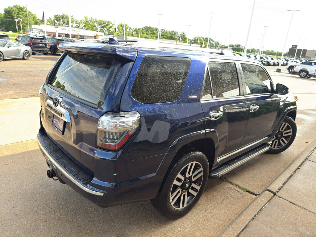Used 2016 Toyota 4Runner Limited AWD/4WD image 6