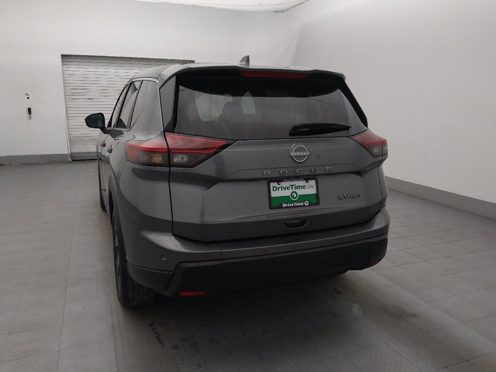 Used 2024 Nissan Rogue SV image 6