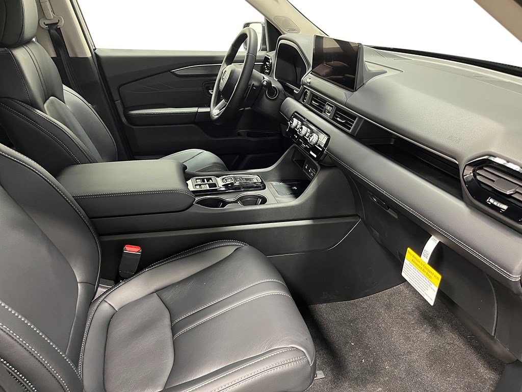 New 2026 Honda Pilot Touring image 30