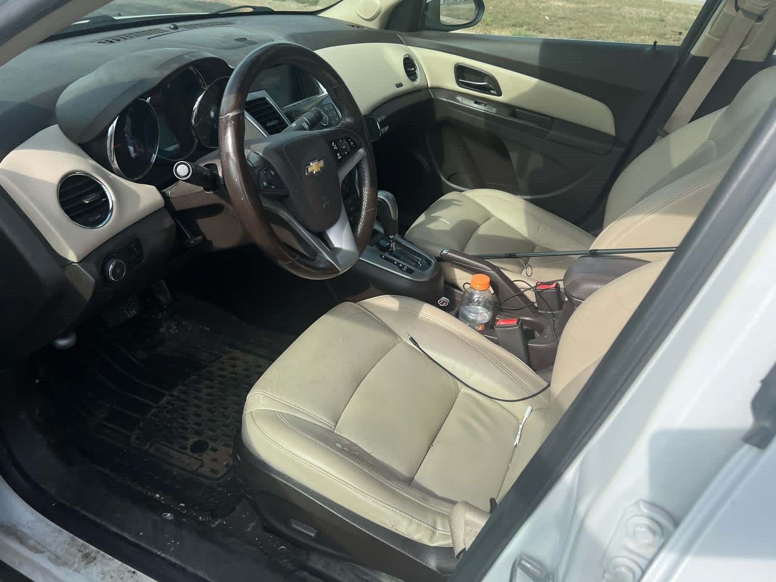 Used 2013 Chevrolet Cruze LTZ w/ RS Package FWD image 7