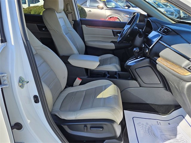 Used 2019 Honda CR-V Touring image 14
