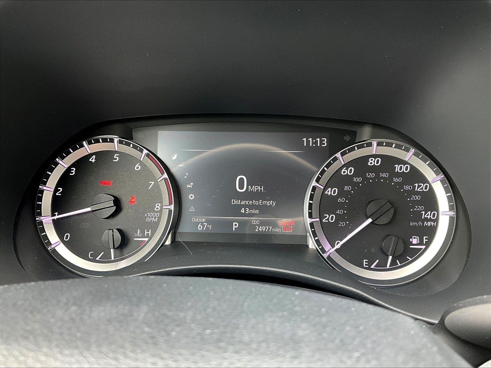 Used 2024 Toyota Highlander XLE AWD/4WD image 13