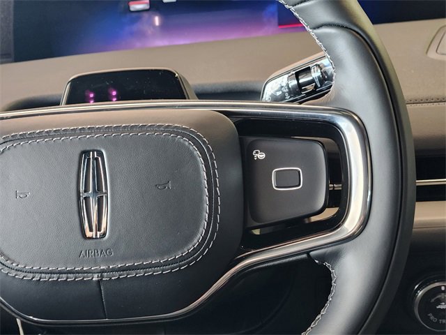 New 2025 Lincoln Navigator L Reserve w/ Jet Appearance Package image 27