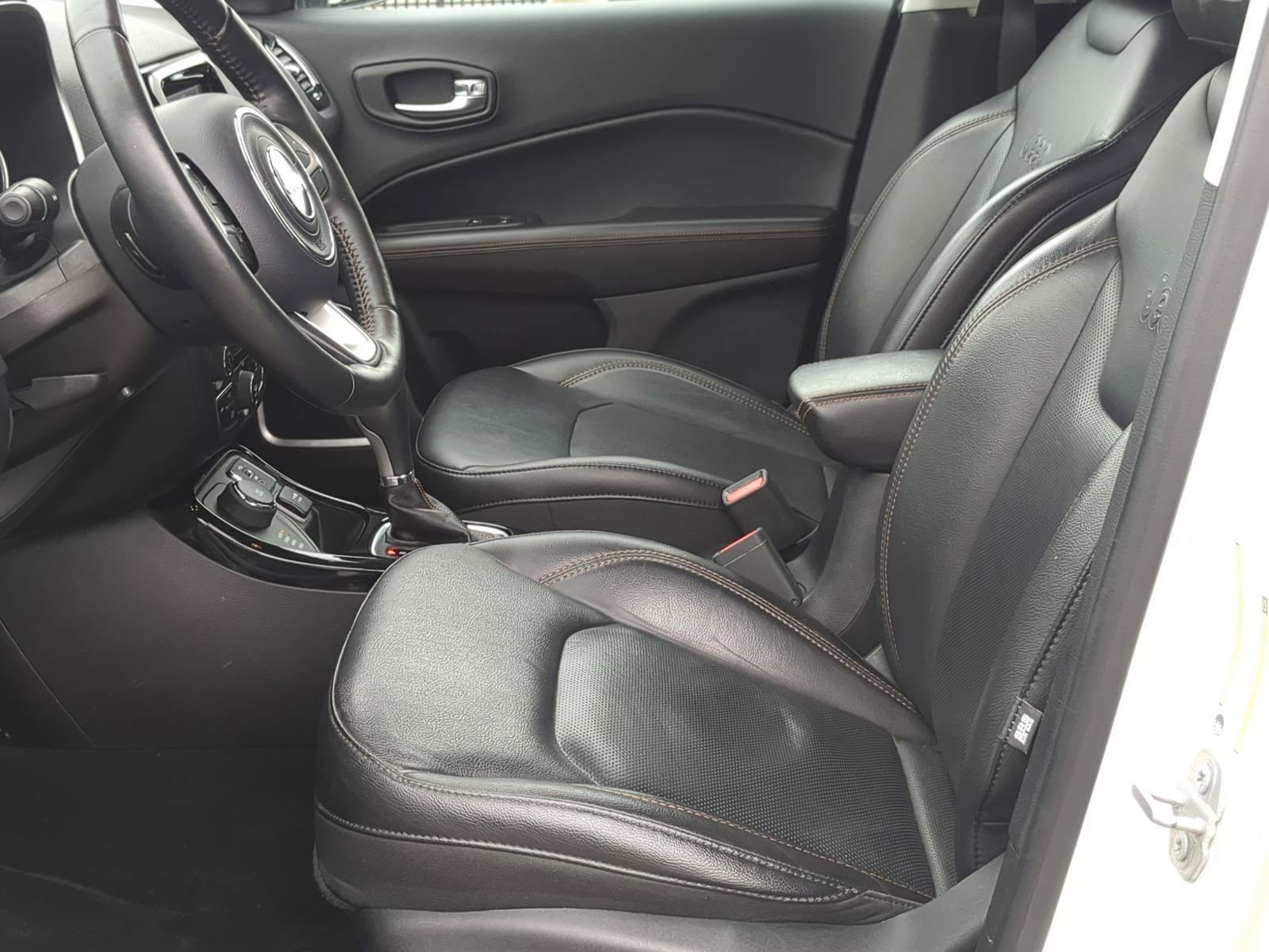 Used 2018 Jeep Compass Limited image 19