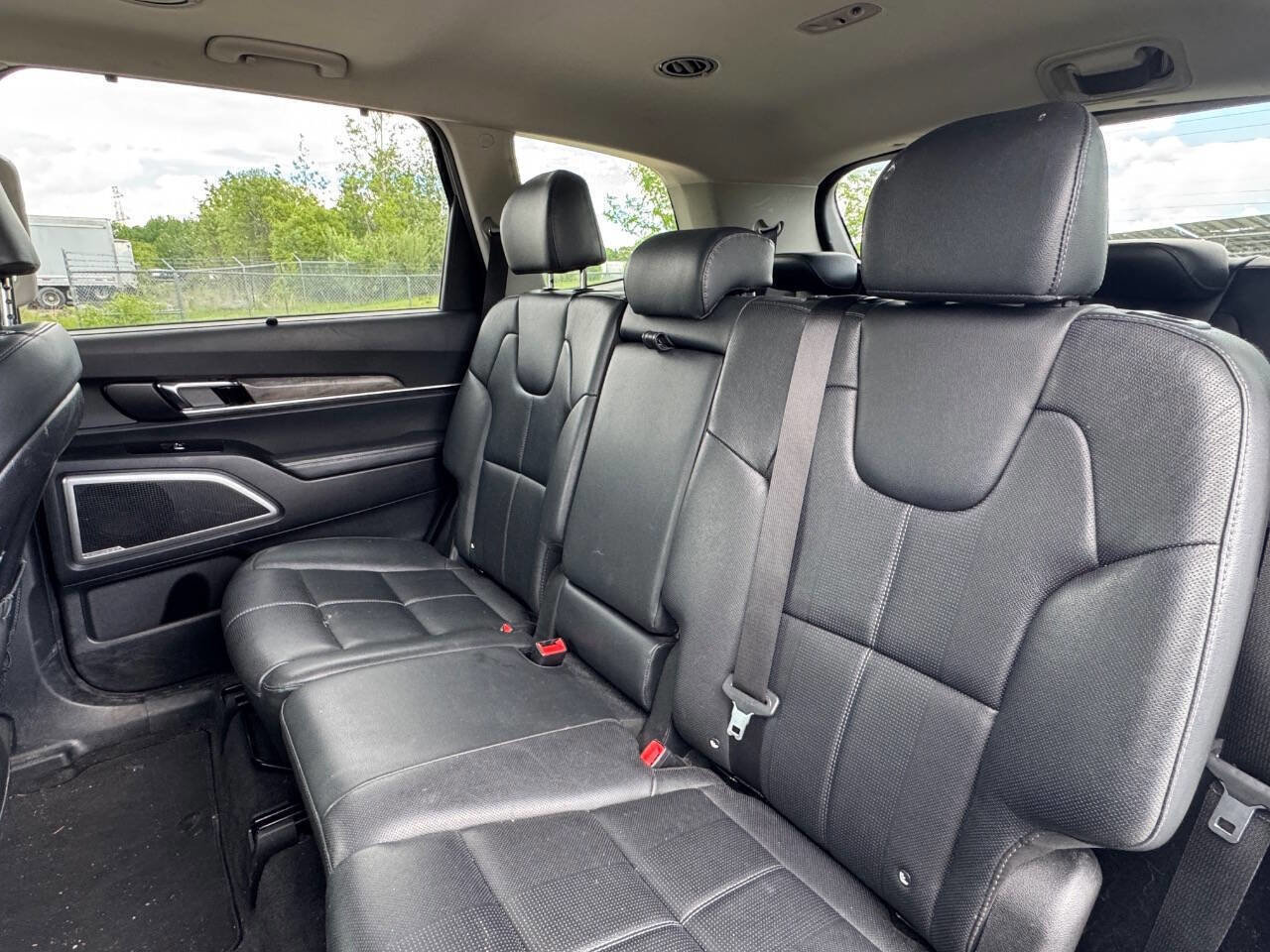 Used 2020 Kia Telluride EX w/ Towing Package FWD image 10