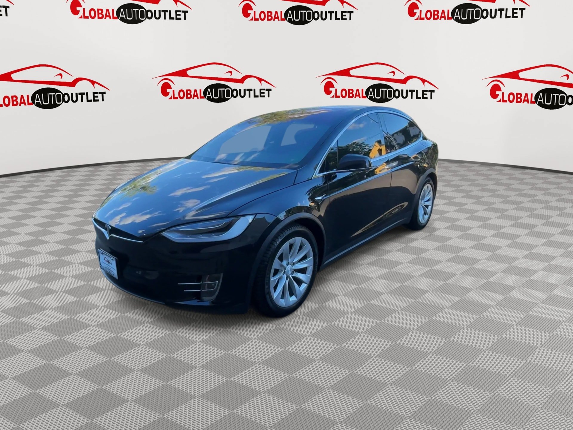 Used 2018 Tesla Model X 100D AWD/4WD image 4
