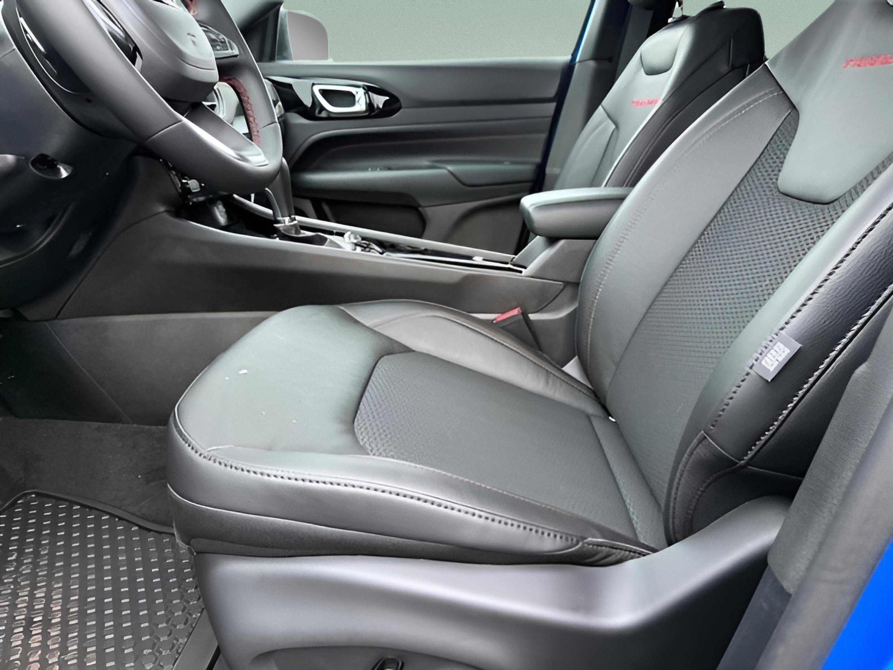 New 2026 Jeep Compass Trailhawk image 17