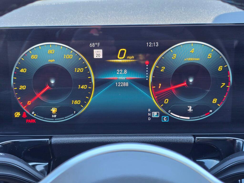 Used 2022 Mercedes-Benz GLA 250 4MATIC image 17
