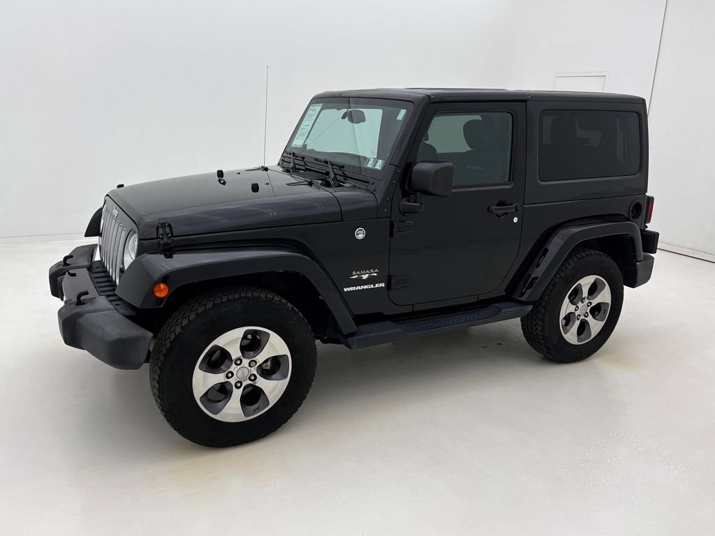 Used 2017 Jeep Wrangler Sahara w/ Connectivity Group image 5