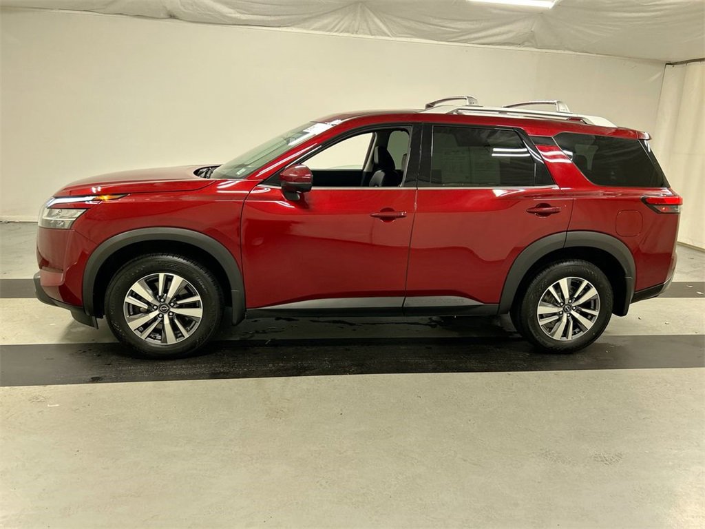 Used 2023 Nissan Pathfinder SL image 8