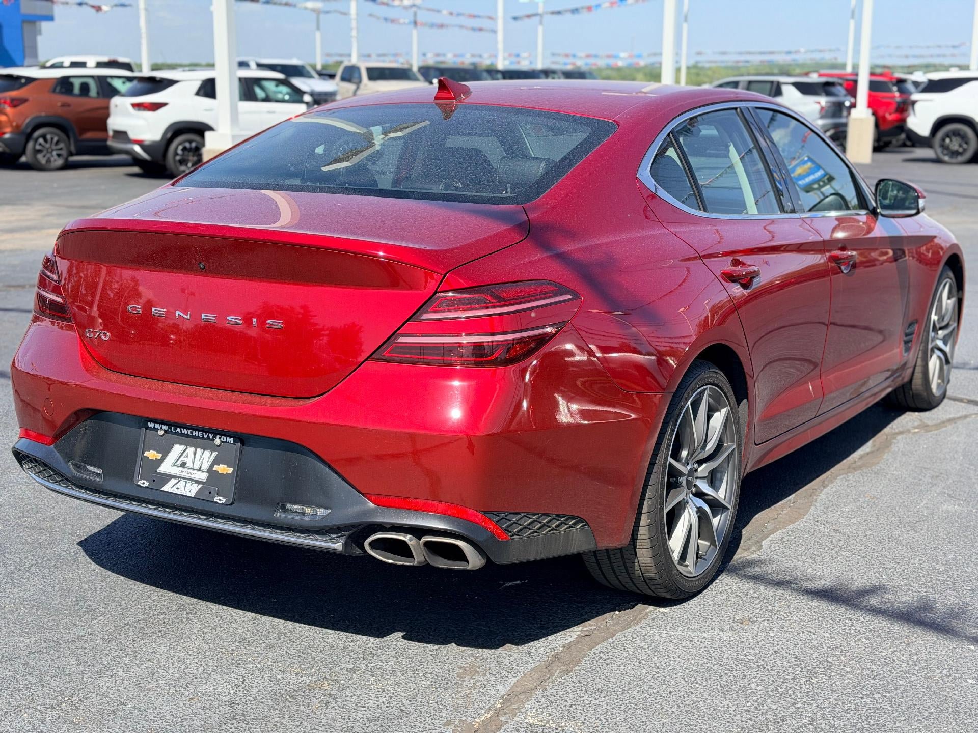 Used 2023 Genesis G70 2.0T RWD image 5