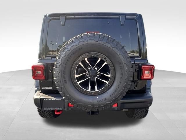 Used 2025 Jeep Wrangler Unlimited Rubicon AWD/4WD image 5
