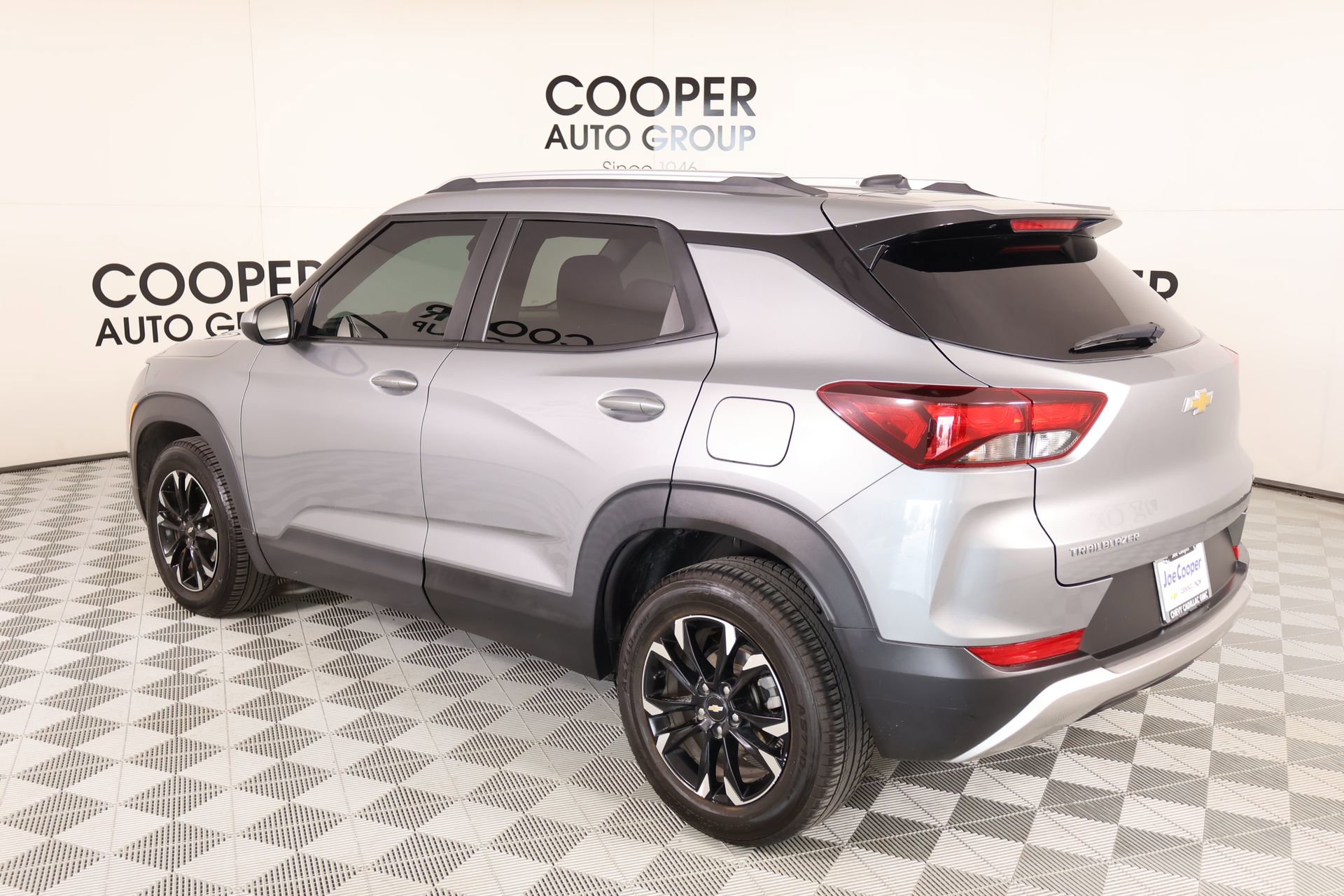 Used 2023 Chevrolet TrailBlazer LT FWD image 22