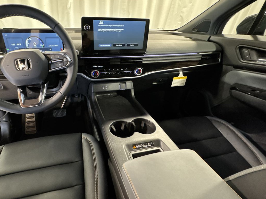 New 2026 Honda Prologue Touring image 3