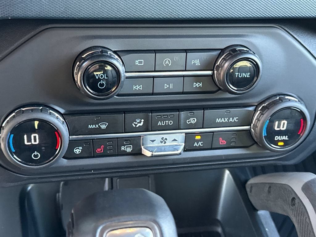 Used 2024 Ford Bronco Outer Banks AWD/4WD image 18