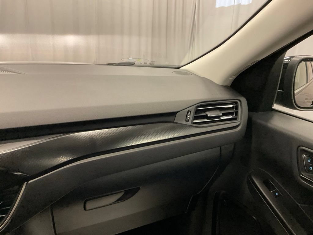Used 2022 Ford Escape SEL w/ SEL Stealth AWD Package image 28
