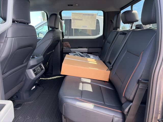 New 2027 Ford F450 Lariat w/ Lariat Ultimate Package AWD/4WD image 28