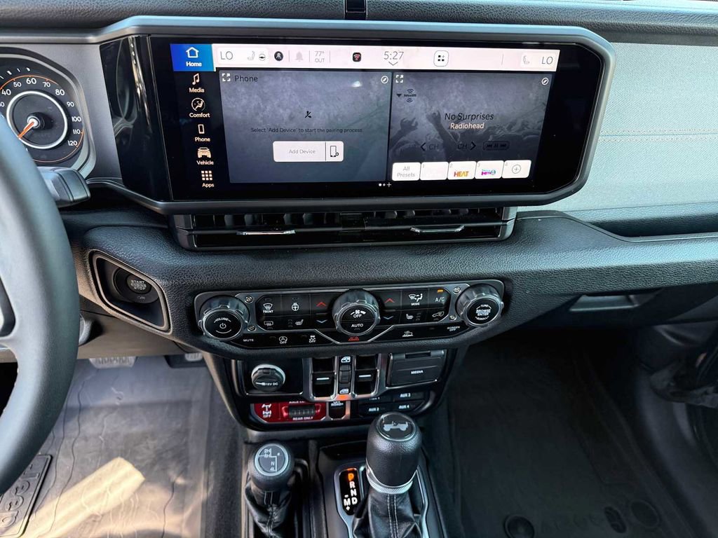 Used 2024 Jeep Wrangler Willys image 29