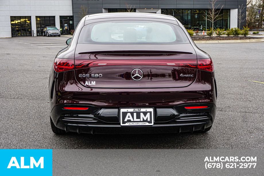Used 2024 Mercedes-Benz EQS 580 4MATIC Sedan image 11