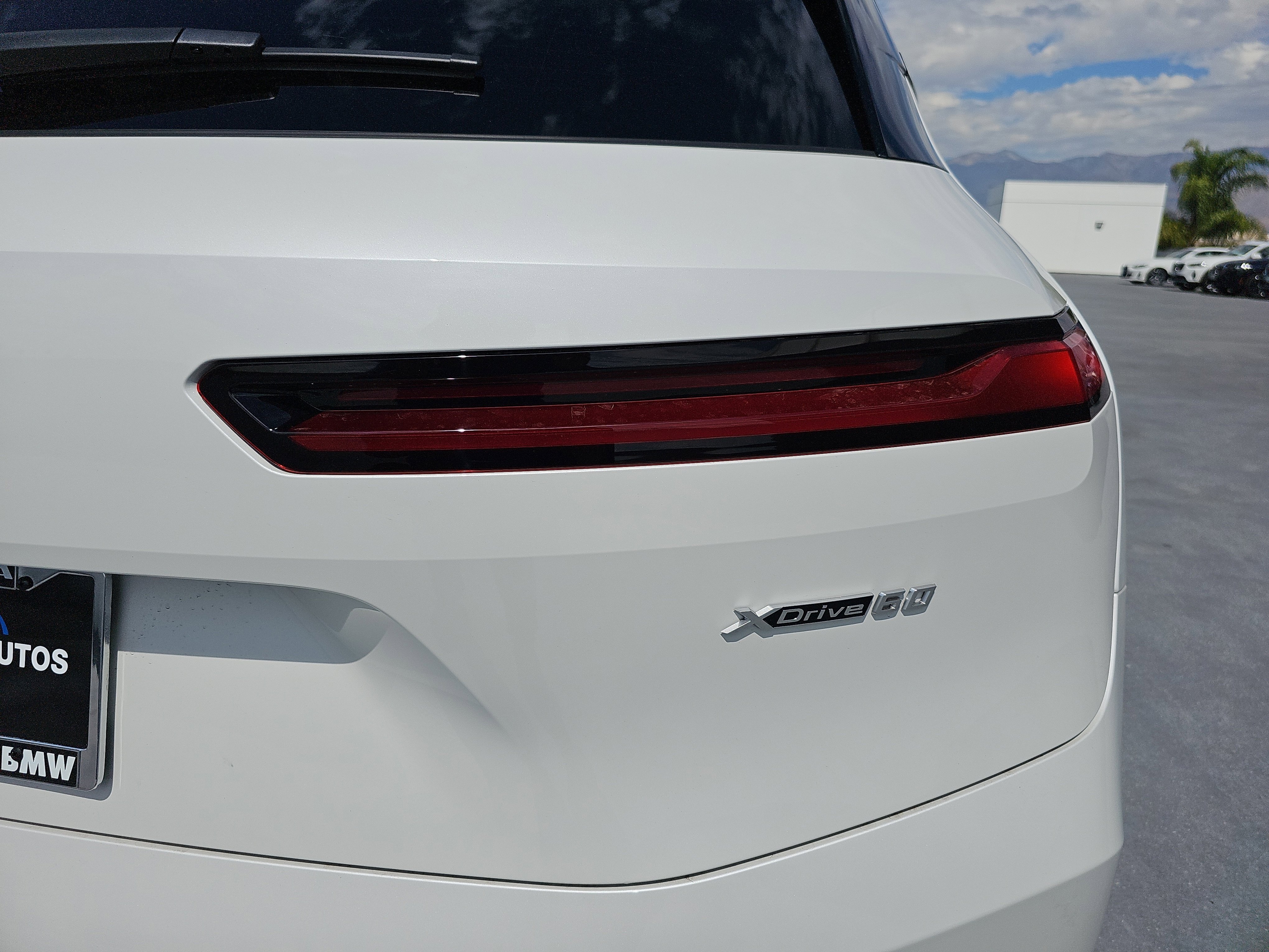 New 2026 BMW iX xDrive60 w/ Premium Package image 34