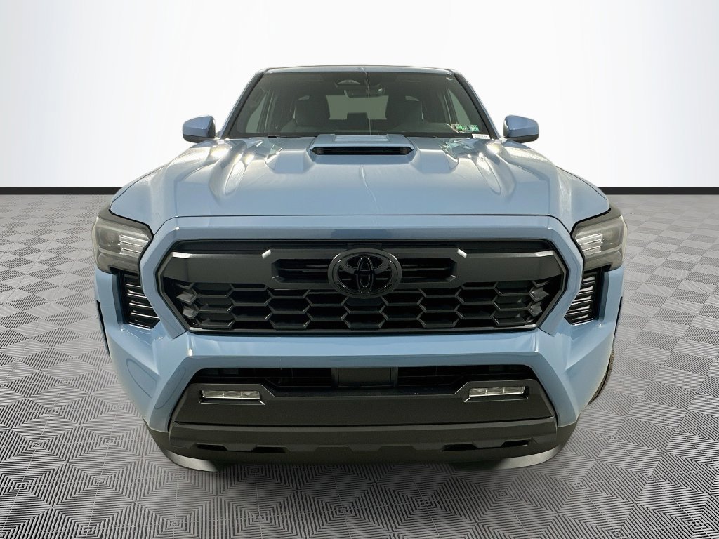 New 2026 Toyota Tacoma TRD Sport AWD/4WD image 2
