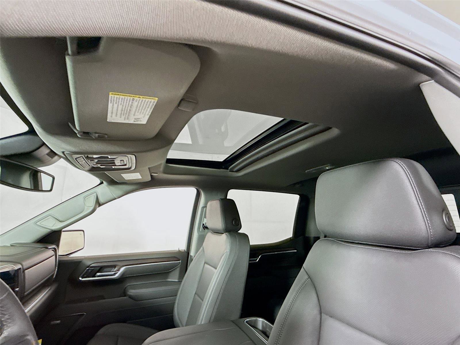 New 2026 GMC Sierra 1500 SLT w/ SLT Premium Plus Package image 18