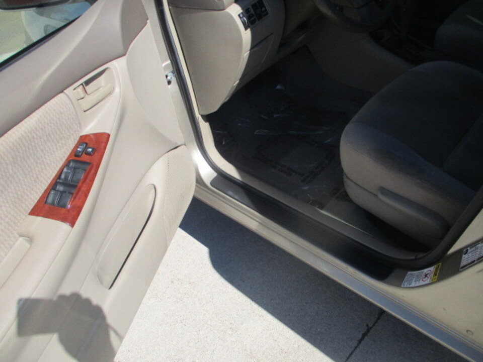 Used 2008 Toyota Corolla LE image 22